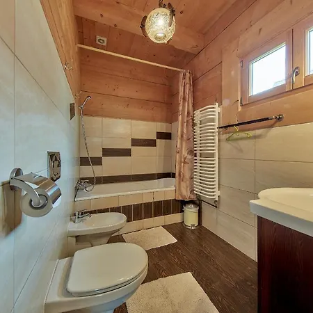 Holiday home Dom Goralski Watra Zab